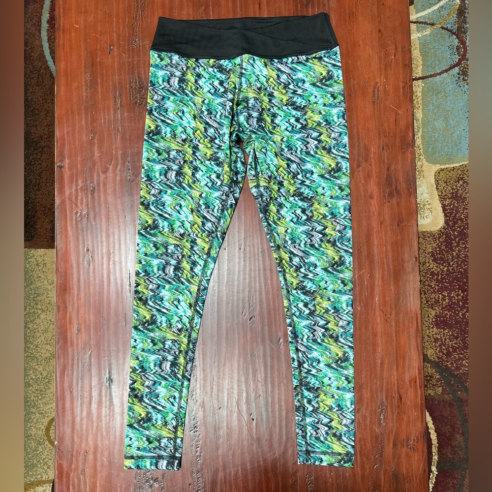 Zumba Crossover V Waist Leggings Size L